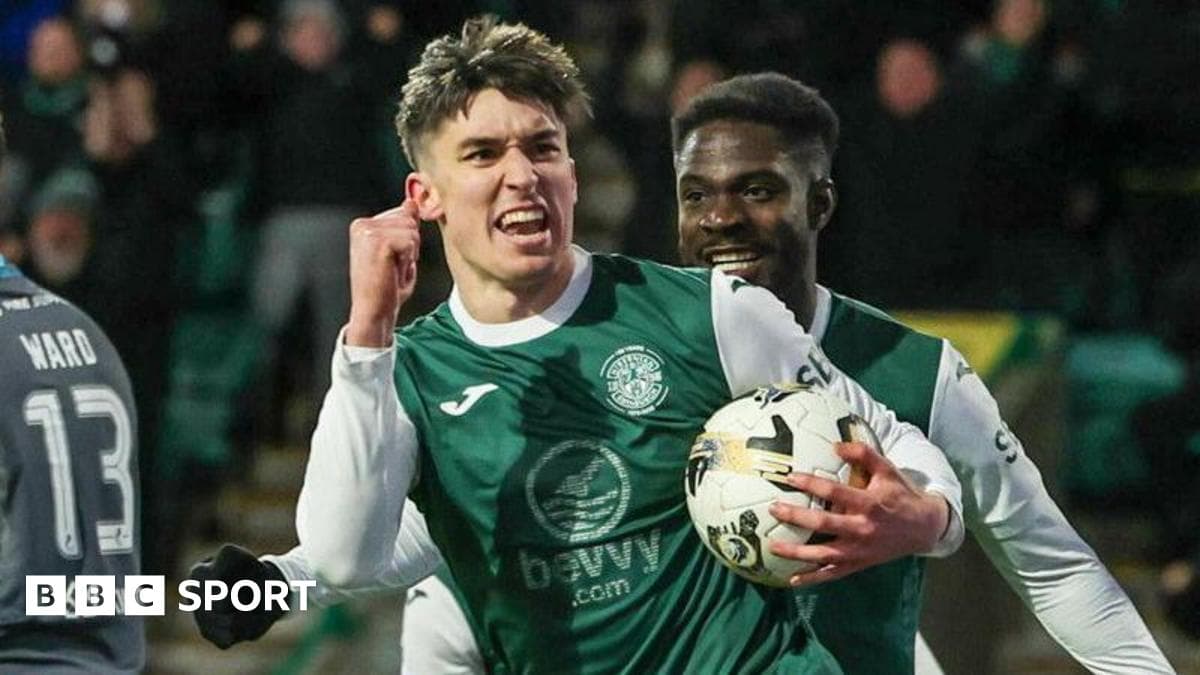 Hibs reject Verona bid for striker Bowie